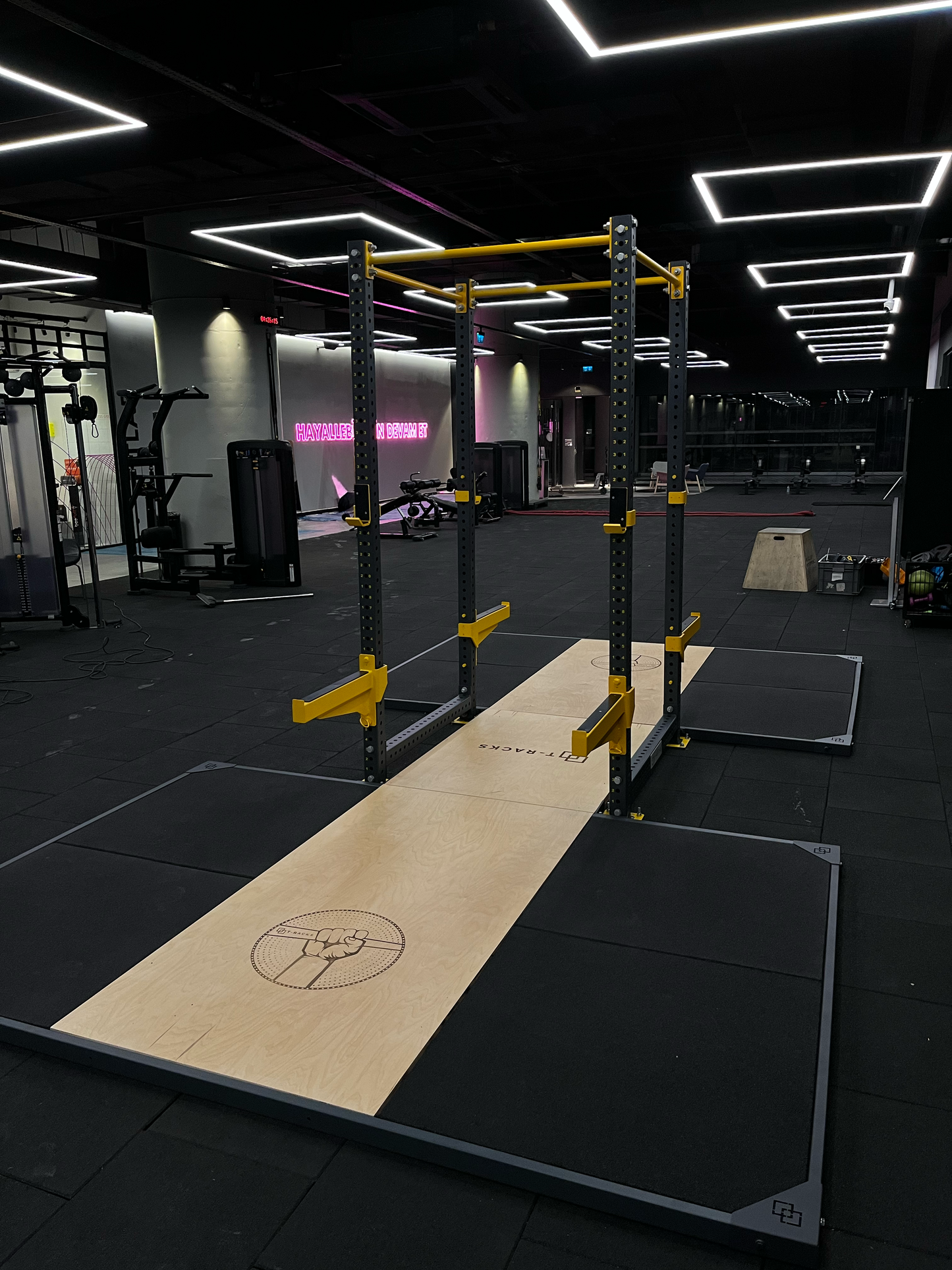 T-Racks Platform